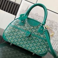 Goyard Saint-Jeanne PM Bag In Goyardine Canvas Green