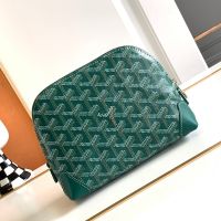 Goyard Vendome Cosmetic Pouch In Goyardine Canvas Green